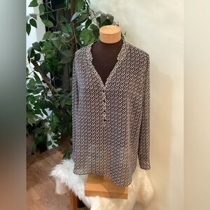 a.n.a. A New Approach Women's Long Sleeve Geometric Print Button Blouse Size 2X